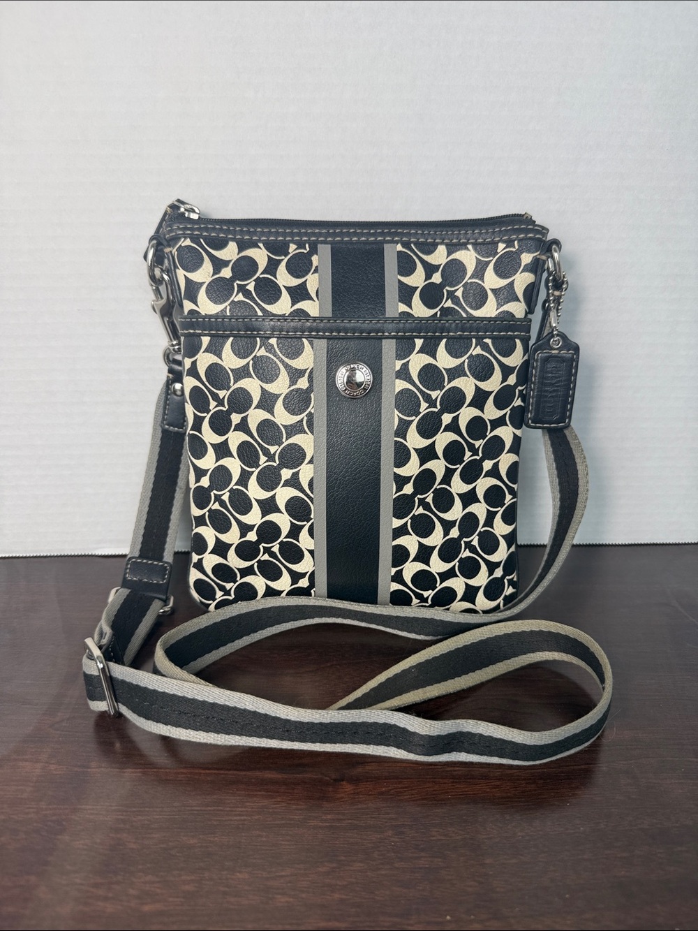 Coach Swingback Heritage Crossbody Black Signature Logo Striped Purse